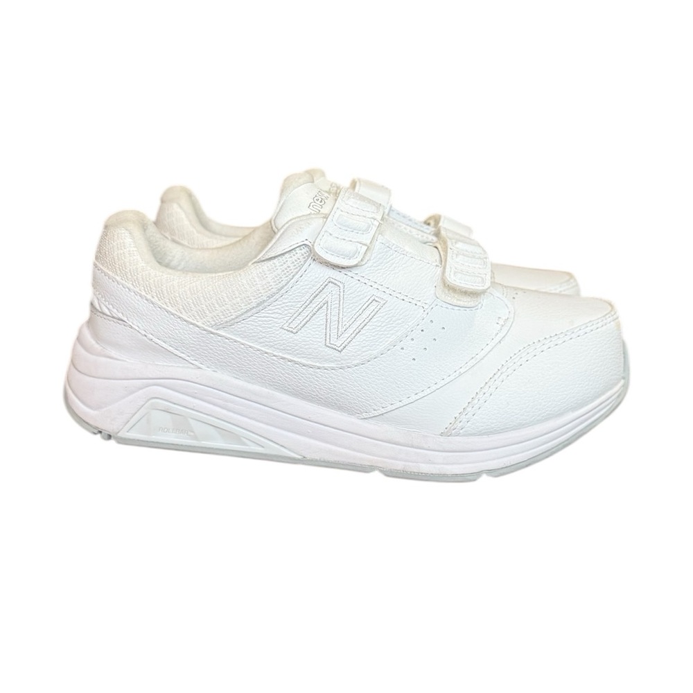 New Balance Women's 928v3 Hook and Loop Size 6.5